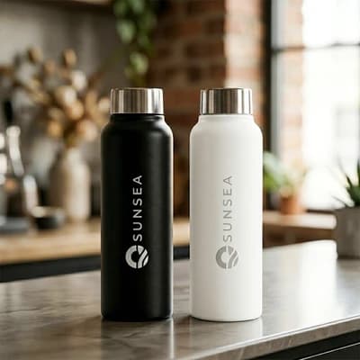 StraightCore Bottle with steel cap