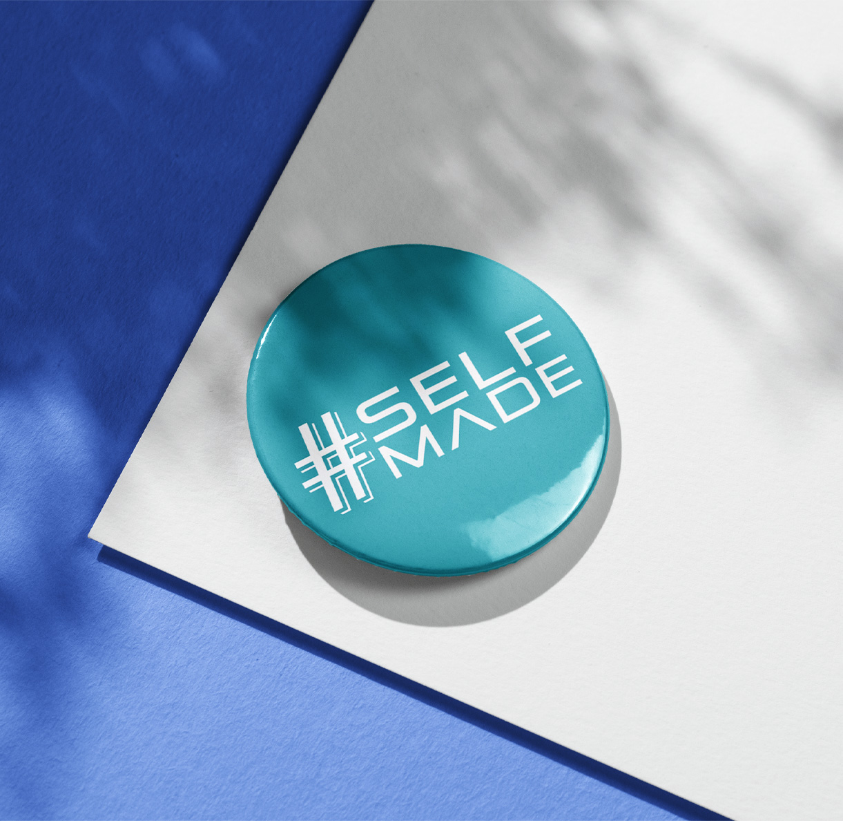 button badge