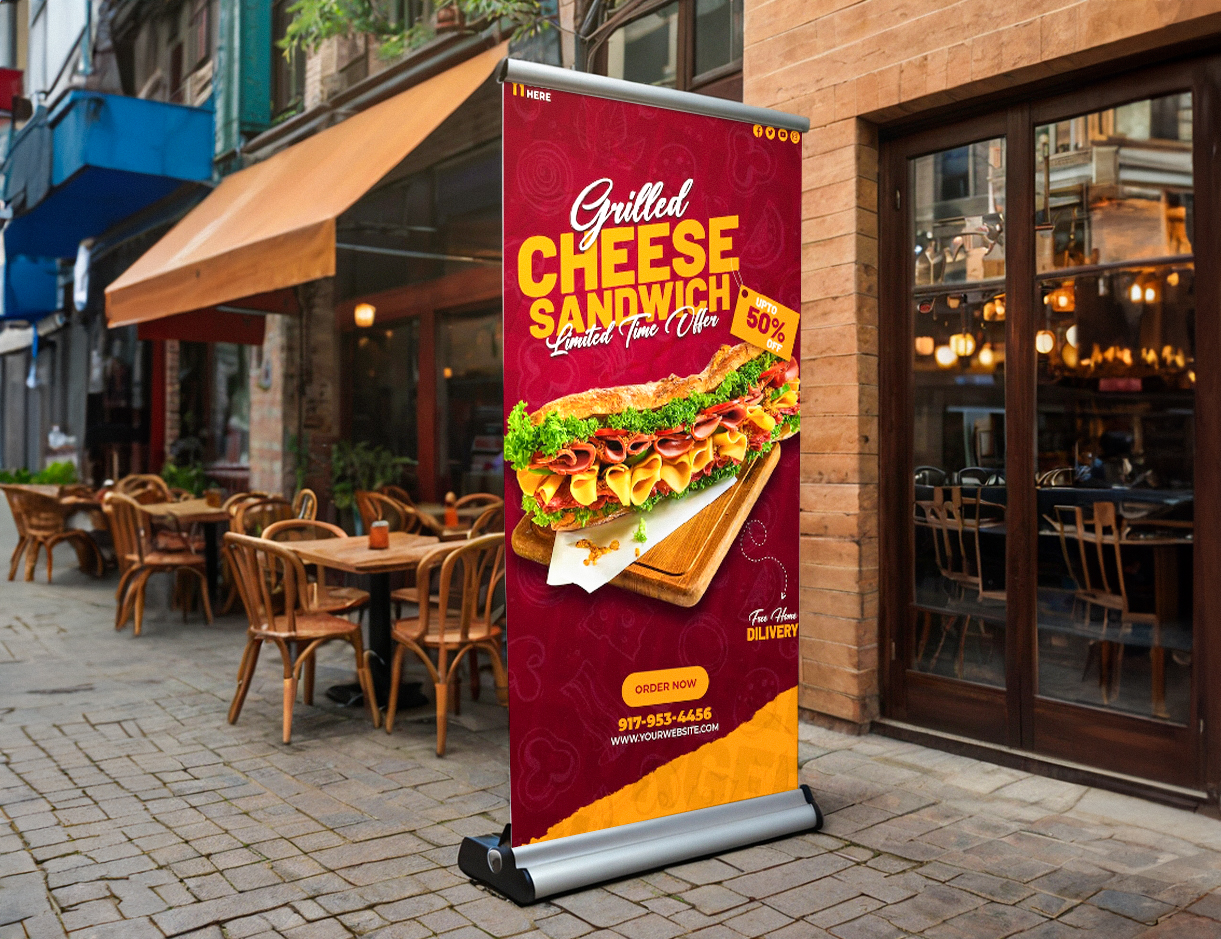 standee